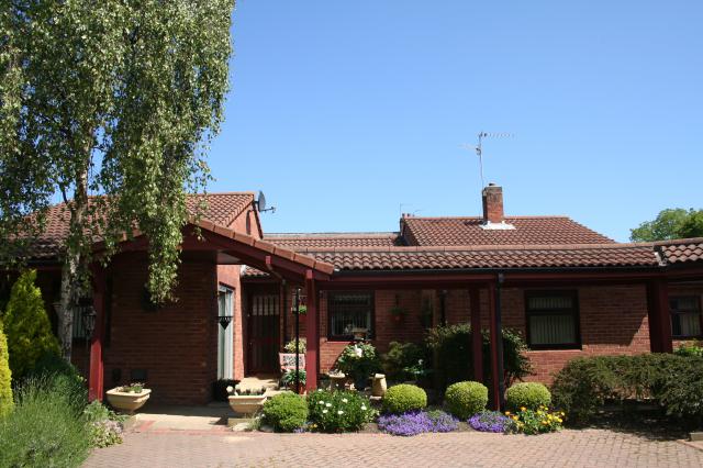 Grangemere Close, bungalow with mature garden