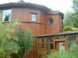 Findhorn, whisky barrel houses (not made out of whisky barrels but they look like they are)